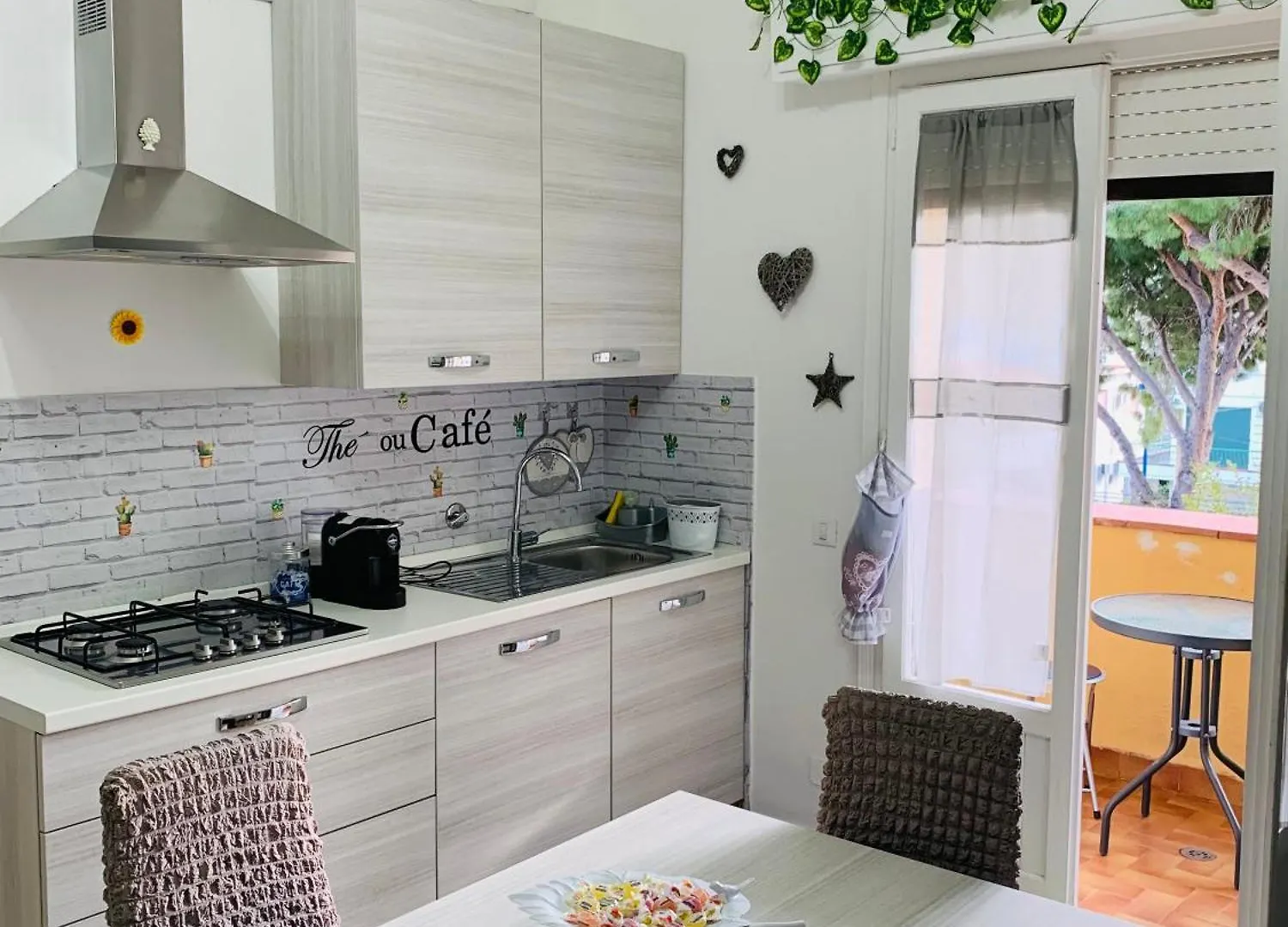 Willa Casa Giorgia Mondello Palermo 0*,