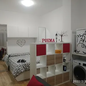 https://poema-apartment.emilia-romagnahotels.net